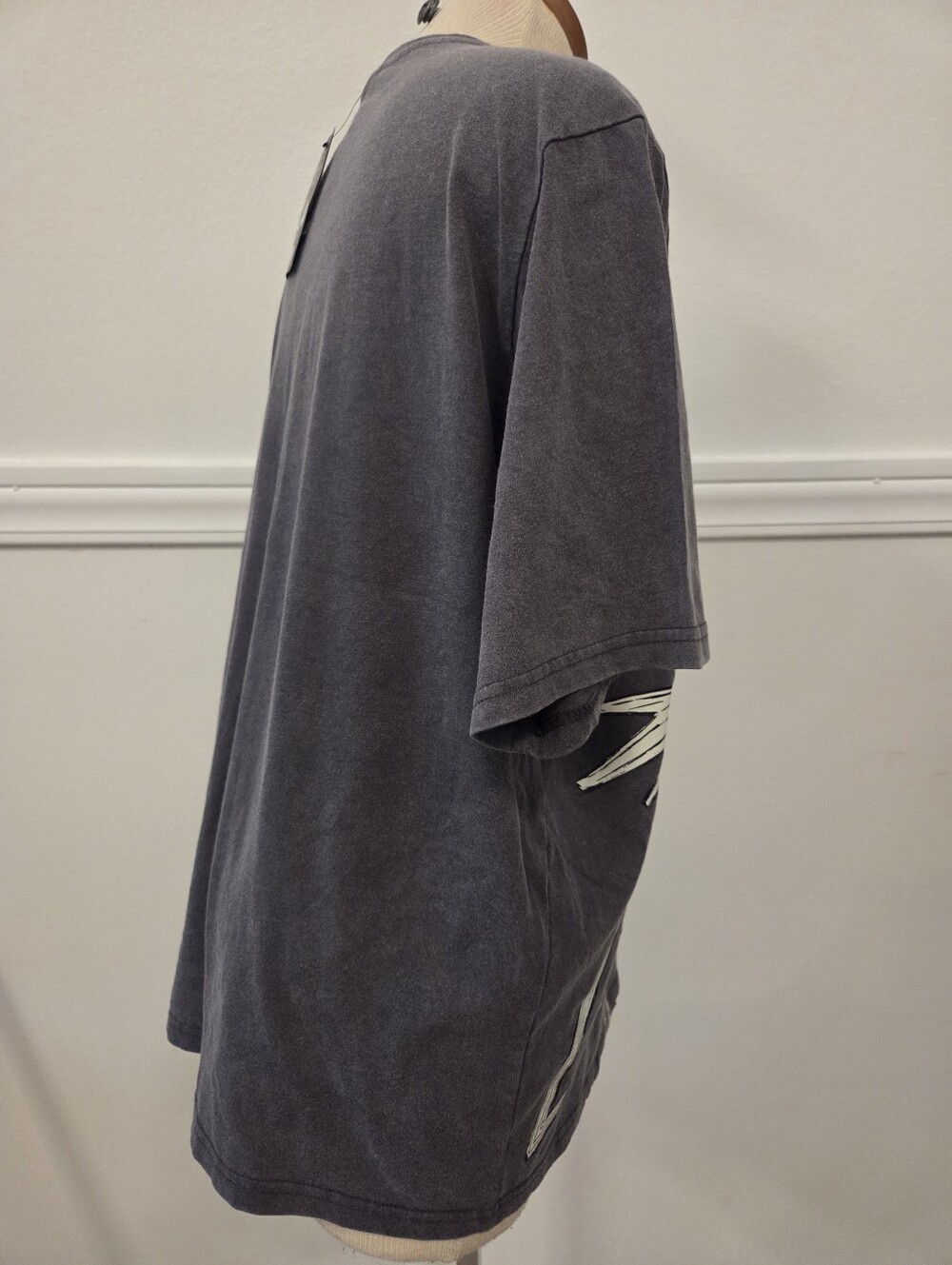 Disney Tim Burton's The Nightmare Before Christmas Graphic Primark - Picture 8 of 12